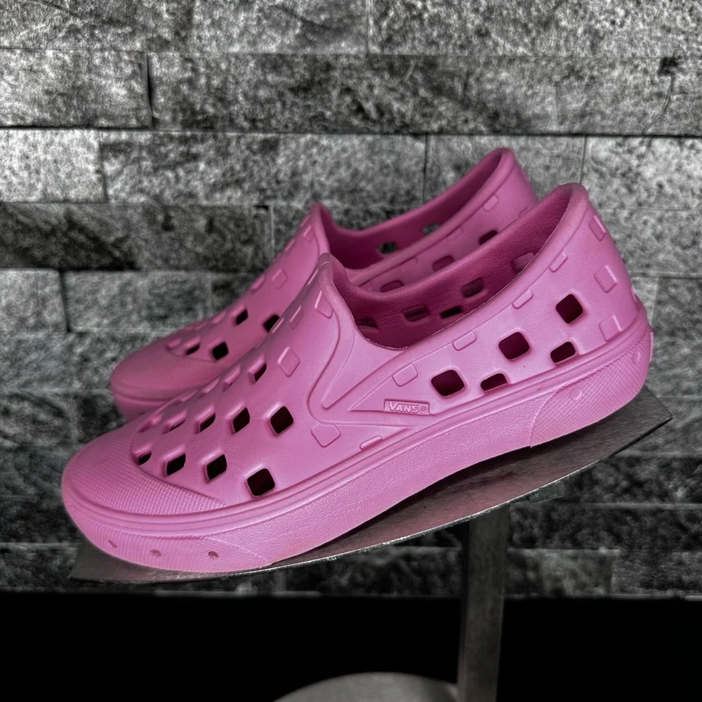 Vans TRK Slip-on Water Sneakers Pink - KS3